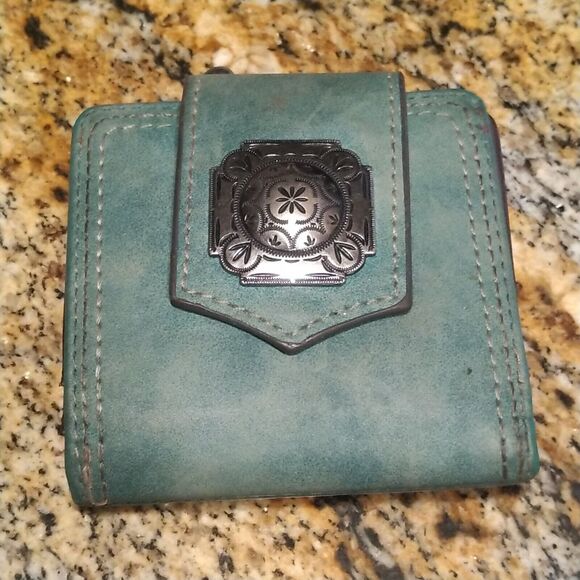 Justin Women’s Bifold Turquoise With Conch Suede Western Style Wallet - Picture 1 of 7